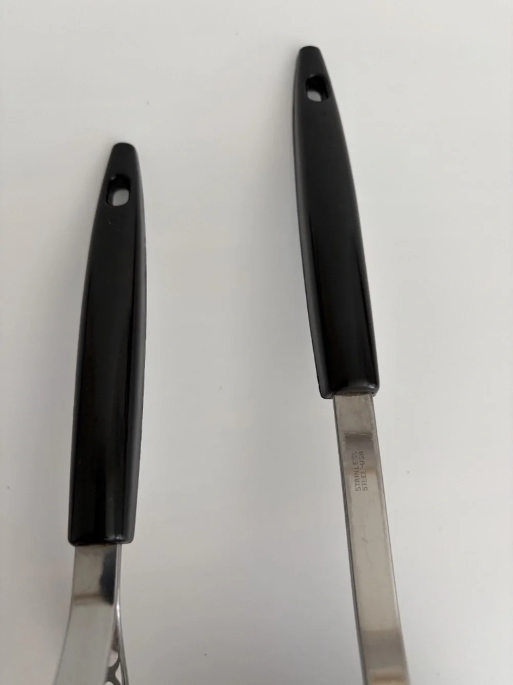 Vintage White Blueberry & Pear Pattern Stainless Steel Potato Masher & Spatula
